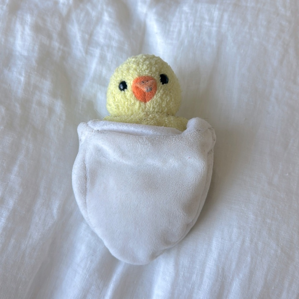 - Eggbert Beanie Baby Ty Plush Toy